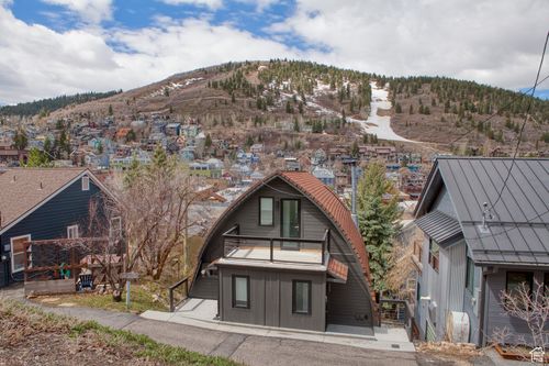421 Ontario Ave, Park City, UT, 84060-5120 | Card Image