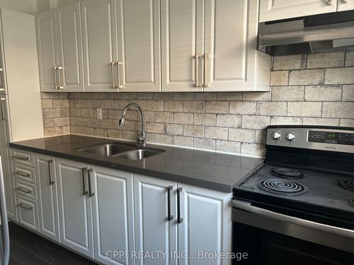 127-69 Godstone Rd, Toronto, ON, M2J3C8 | Card Image