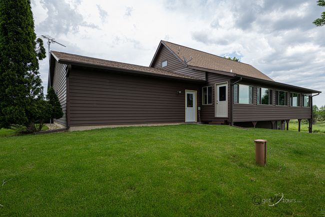 2361 W Florence Rd, House other with 3 bedrooms, 2 bathrooms and 4 parking in BAILEYVILLE IL | Image 38