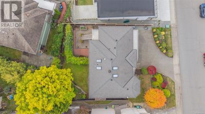 5387 Kenwill Dr, House other with 5 bedrooms, 3 bathrooms and 5 parking in Nanaimo BC | Image 2