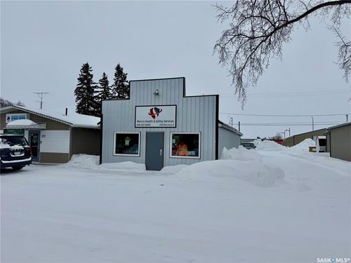 209 Burrows Avenue E, Melfort, SK, S0E1A0 | Card Image