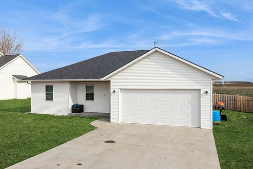 220 Field Crest Blvd Ne, Cokato, MN, 55321-4365 | Card Image