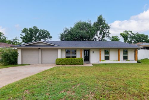 2004 York Dr, Edgecliff Village, TX, 76134-1843 | Card Image