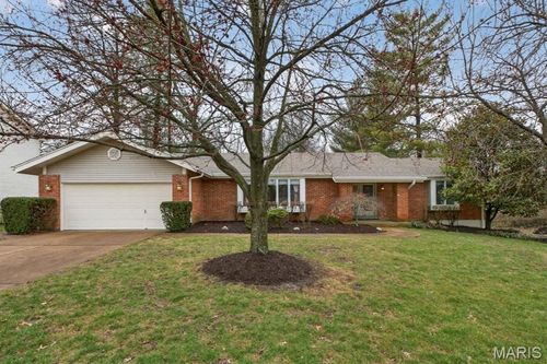 2133 Hunters Way Ct, Chesterfield, MO, 63017-5025 | Card Image