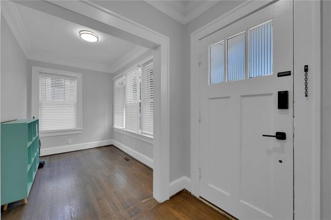 1667 Sylvan Rd Sw, House other with 3 bedrooms, 2 bathrooms and 2 parking in Atlanta GA | Image 6