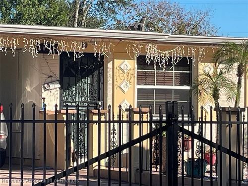 3008 Maplewood Ave, Lakeland, FL, 33803-4357 | Card Image