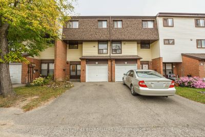 7 - 180 Mississauga Valley Blvd, Condo with 4 bedrooms, 3 bathrooms and 2 parking in Mississauga ON | Image 1