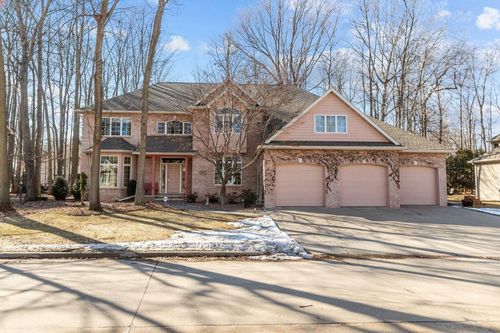 63 Brentwood Lane, APPLETON, WI, 54915 | Card Image