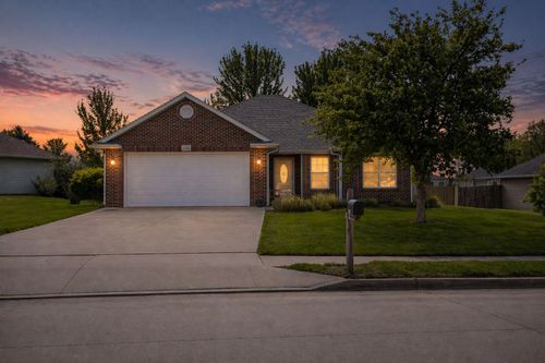 6160 Douglas Pky, HALLSVILLE, MO, 65255 | Card Image