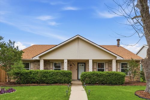 4249 Fryer St, The Colony, TX, 75056-3209 | Card Image