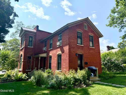 b-302 Nelson Ave, Saratoga Springs, NY, 12866-2576 | Card Image