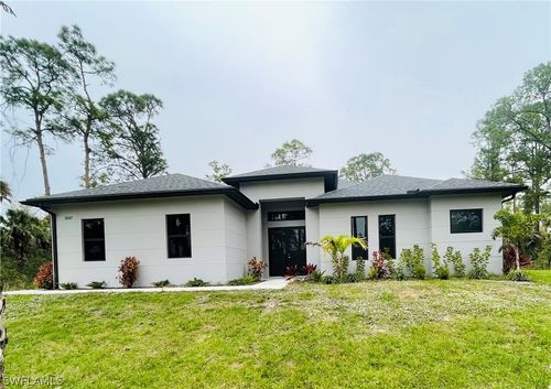 2567 12th Ave Ne, NAPLES, FL, 34120-3559 | Card Image