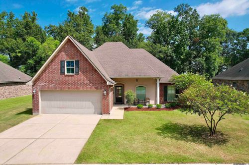 3200 Orleans Quarters Dr, Brusly, LA, 70719-2197 | Card Image