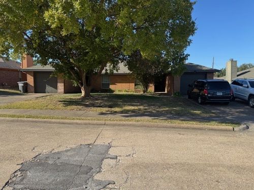 4023 William St, Sachse, TX, 75048-3905 | Card Image