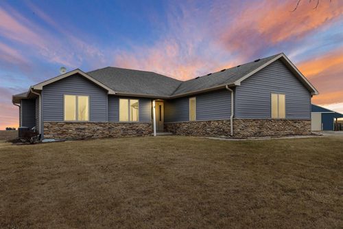 2811 59th Drive, Yorkville, WI, 53182 | Card Image