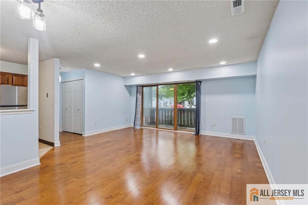 Residential in Plainsboro 5