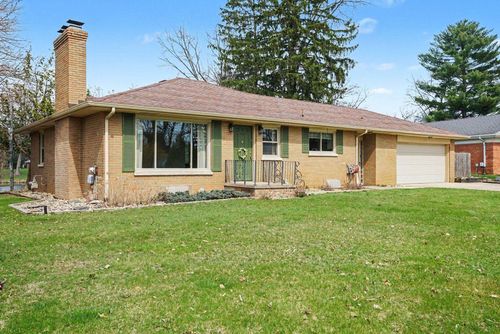 2000 Greenleaf Blvd, Elkhart, IN, 46514-4059 | Card Image