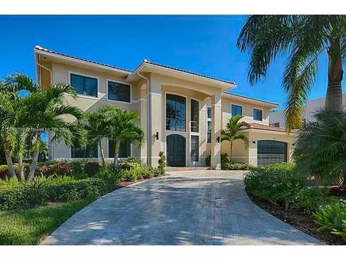 513 Palm Dr, Hallandale Beach, FL, 33009-6533 | Card Image
