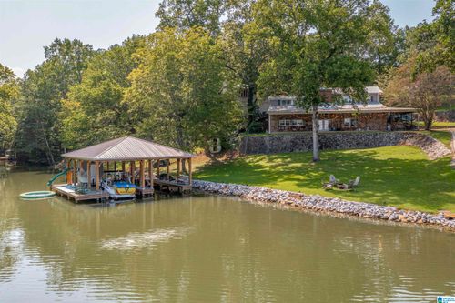 290 Doughboy Road, Rainbow City, AL, 35906 | Card Image