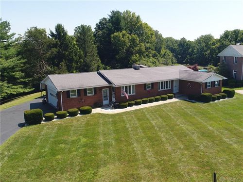 398 Farmersville Pike, Germantown, OH, 45327-1033 | Card Image