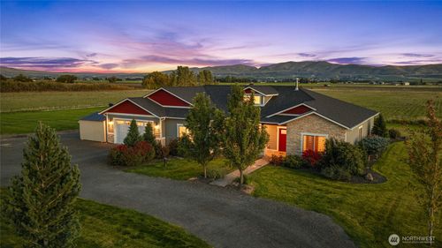 583 Rein Rd, Ellensburg, WA, 98926-8921 | Card Image