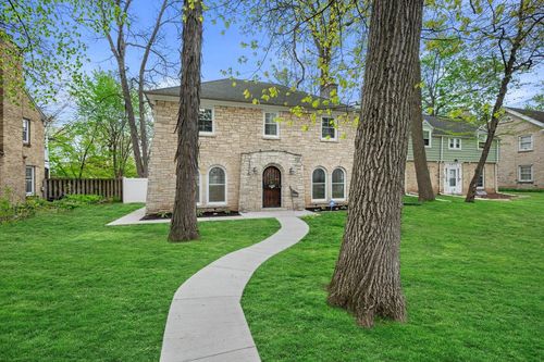 5680 N 34th Street, Milwaukee, WI, 53209 | Card Image