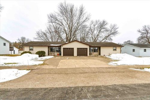 1822-1820 Emerald St, Marshfield, WI, 54449-2423 | Card Image