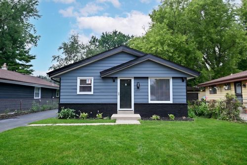 6657 N 53rd Street, Milwaukee, WI, 53223 | Card Image