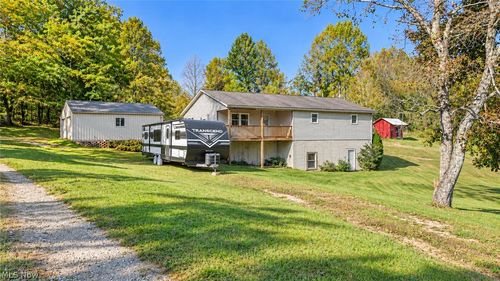 4215 Mcdonald Road, Chandlersville, OH, 43727 | Card Image