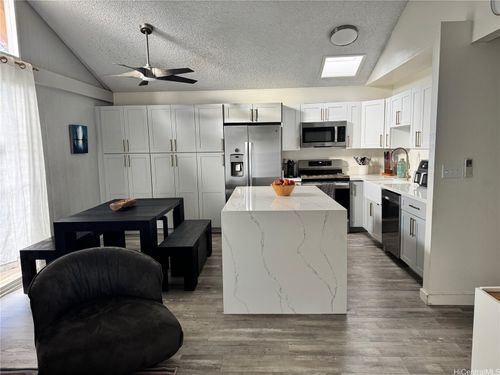 95-105 Hokuao Pl, Mililani, HI, 96789-1065 | Card Image