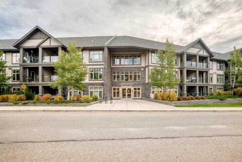 216-45 Aspenmont Hts Sw, Calgary, AB, T3H0E6 | Card Image