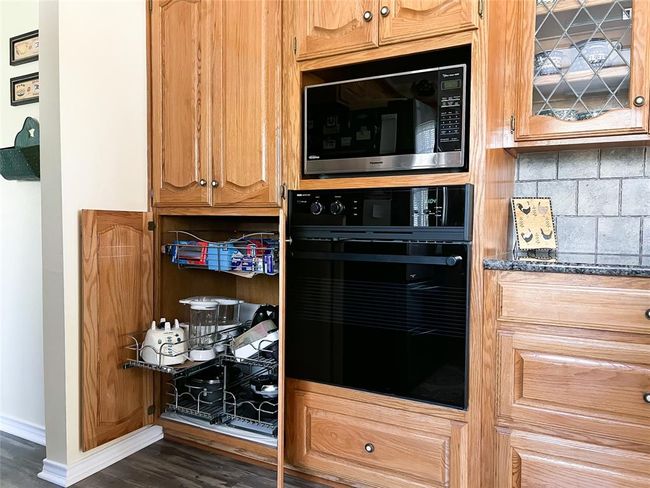 518 Lcr 902, House other with 3 bedrooms, 2 bathrooms and 2 parking in Jewett TX | Image 8
