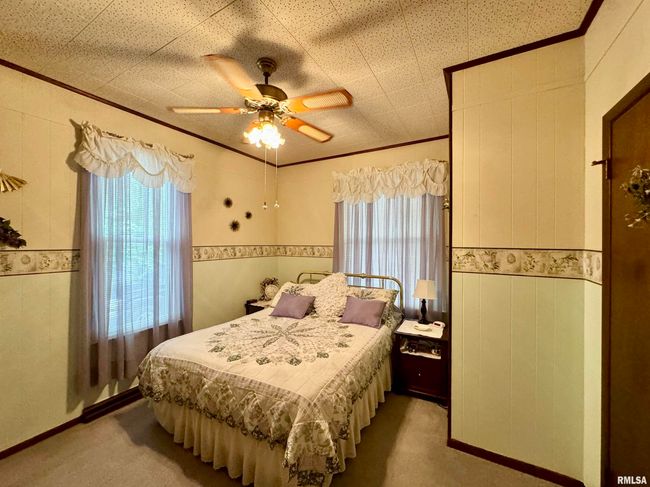 412 Ne 3 Rd Ave, House other with 3 bedrooms, 2 bathrooms and null parking in Aledo IL | Image 21