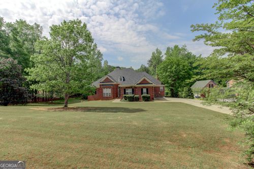 135 Magnolia Dr, Oxford, GA, 30054-4052 | Card Image