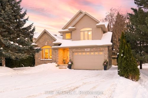 109 Albert Street E, Blandford Blenheim, ON, N0J1S0 | Card Image