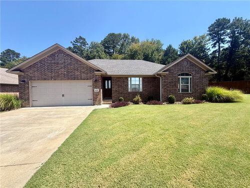 4000 N Hartford Ave, Russellville, AR, 72802-7721 | Card Image