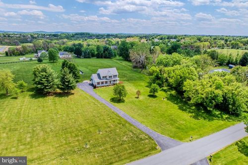 39833 Canterfield Ct, Lovettsville, VA, 20180-1855 | Card Image