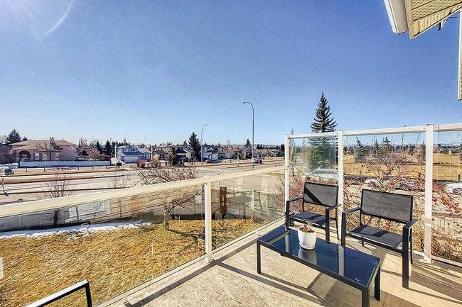155 Scurfield Place Nw, Home with 4 bedrooms, 3 bathrooms and 4 parking in Calgary AB | Image 13