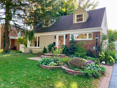 630 Hermitage Dr, Deerfield, IL, 60015-4447 | Card Image