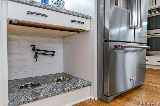 Custom Pet Feeding Station | Image 20