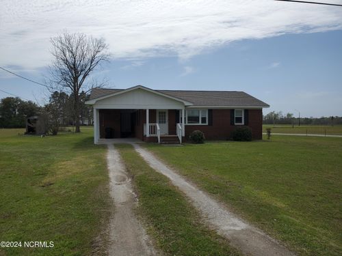 4128 Freedom Way, Hubert, NC, 28539-3822 | Card Image