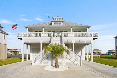 3709 Biscayne Beach Road, Port Bolivar, TX, 77650 | Card Image