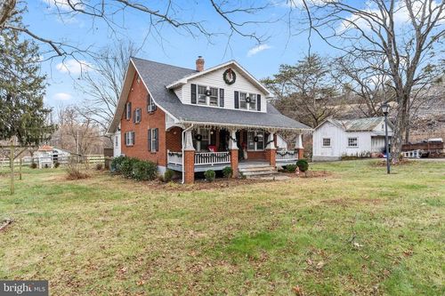 11178 Hedgesville Rd, HEDGESVILLE, WV, 25427-6107 | Card Image