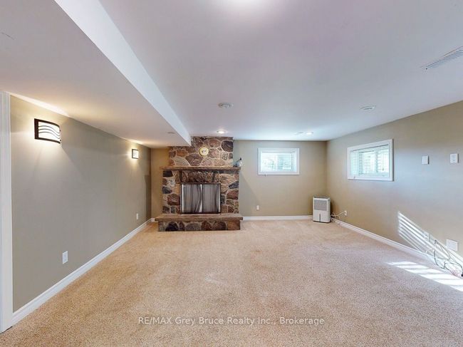 062706 Sunny Valley Rd, House other with 4 bedrooms, 2 bathrooms and 8 parking in Georgian Bluffs ON | Image 31