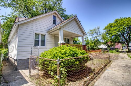 15893 Parkside St, Detroit, MI, 48238-4106 | Card Image