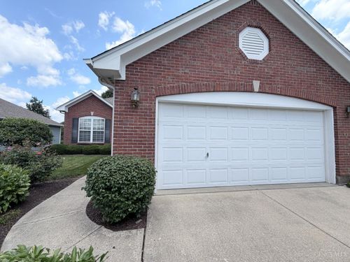 10140 Sawtry Ln, Washingtn Twp, OH, 45458-5805 | Card Image