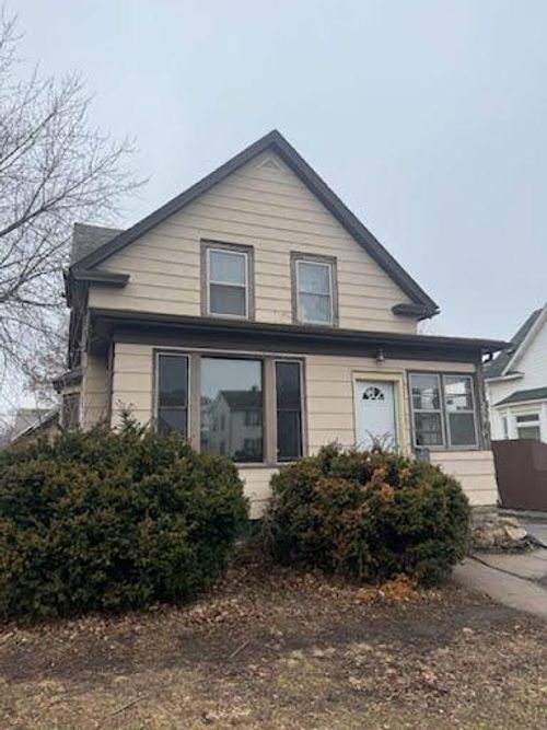 216 5th Ave S, South Saint Paul, MN, 55075-2334 | Card Image