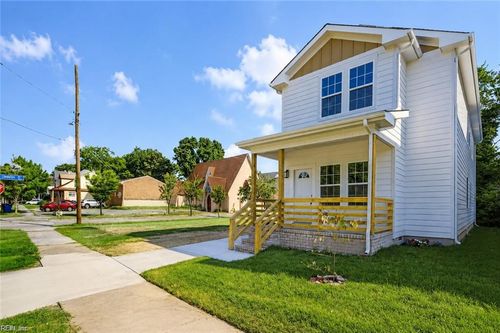 246 W 31st St, Norfolk, VA, 23504-1526 | Card Image