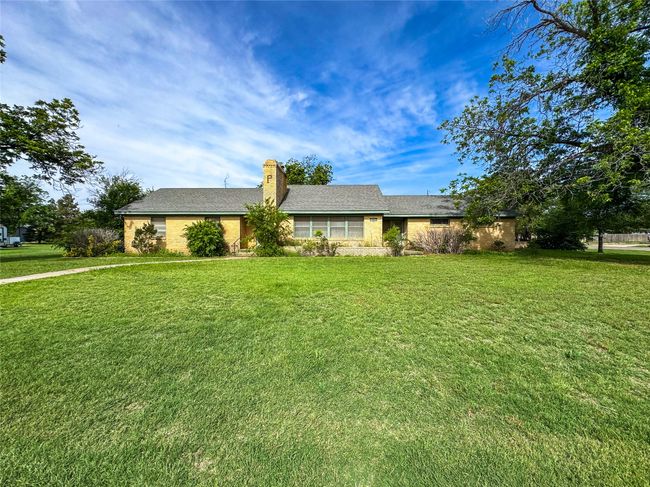 1507 N Avenue H, House other with 3 bedrooms, 2 bathrooms and null parking in Haskell TX | Image 31