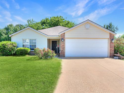 1012 Shadowlake Road, Norman, OK, 73071 | Card Image